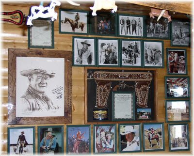 Come to view Roy Rogers gun and holster set!!